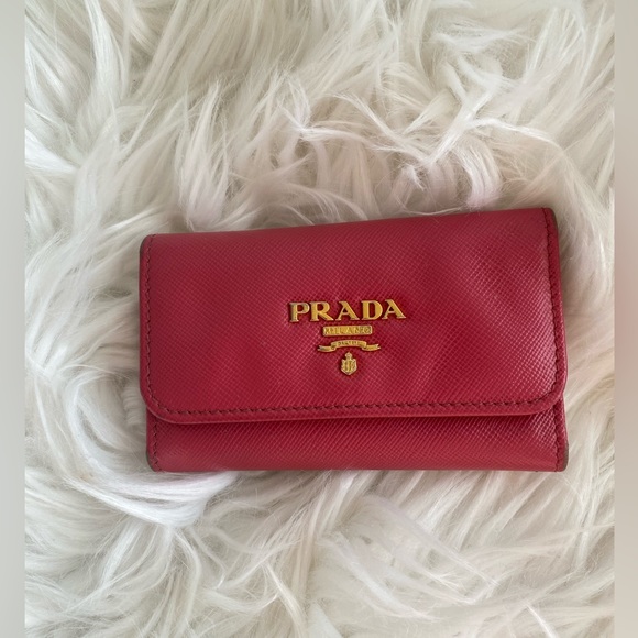Prada Handbags - ✨Prada pink key holder ✨